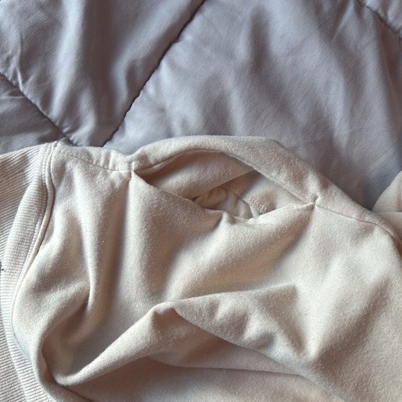 EUC Athleta Balance Cinch Turtleneck Sweatshirt,Chantilly Cream S/657531 - Picture 6 of 7